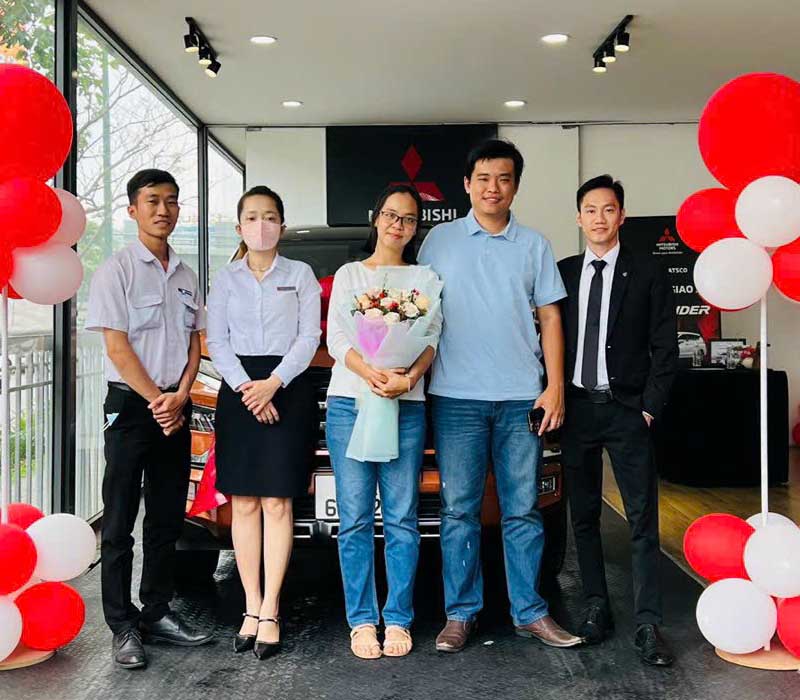 Hình ảnh hoạt động tư vấn xe tại Đắk Nông